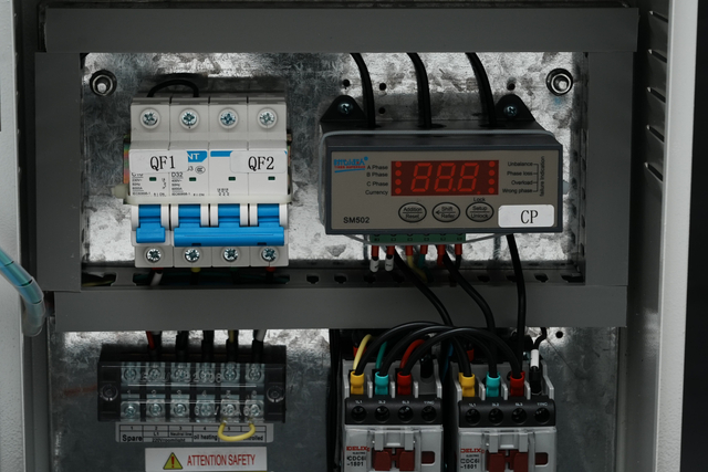 Factory Direct Full Function Refrigeration Control Box for Cold Storage