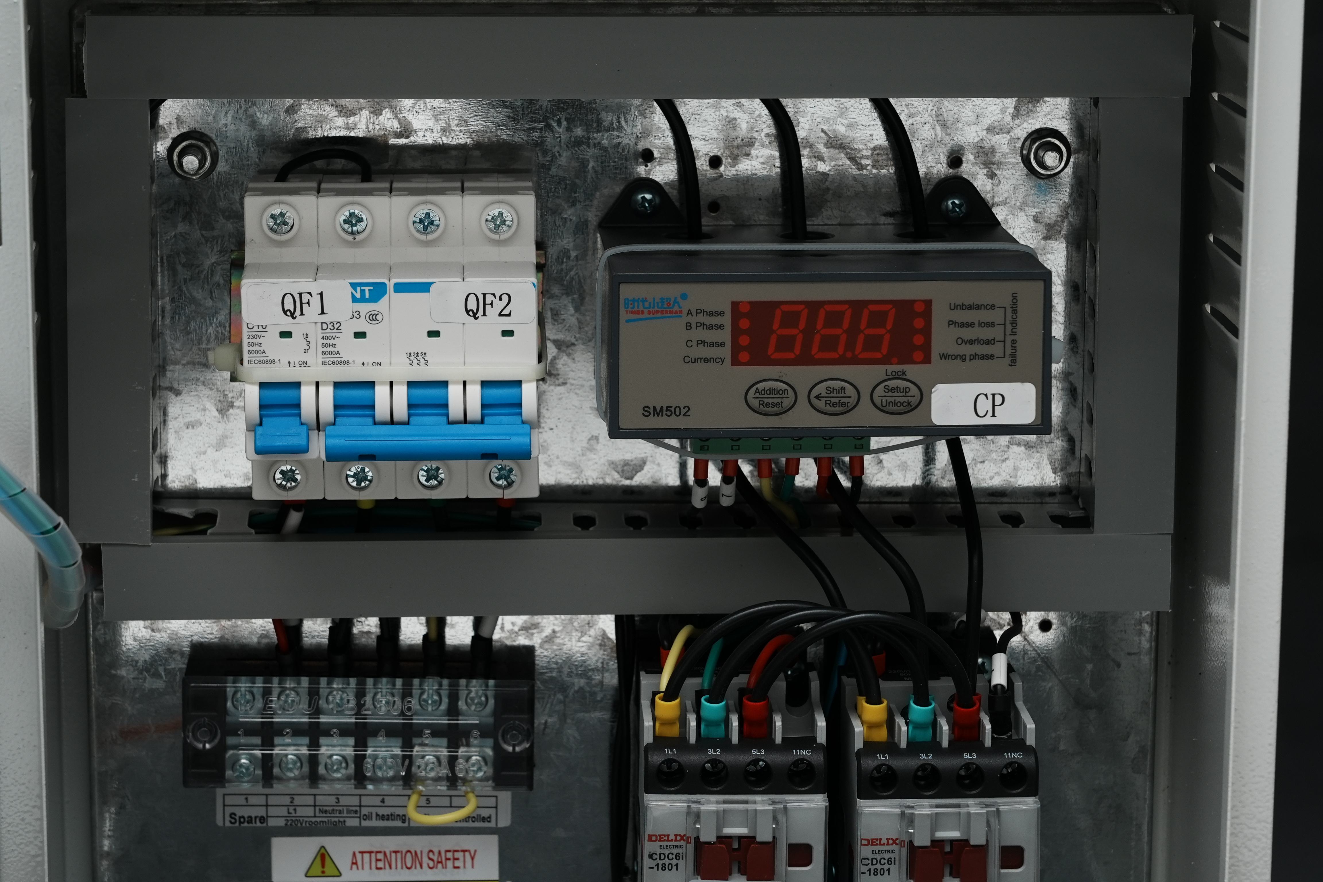 Factory Direct Full Function Refrigeration Control Box for Cold Storage