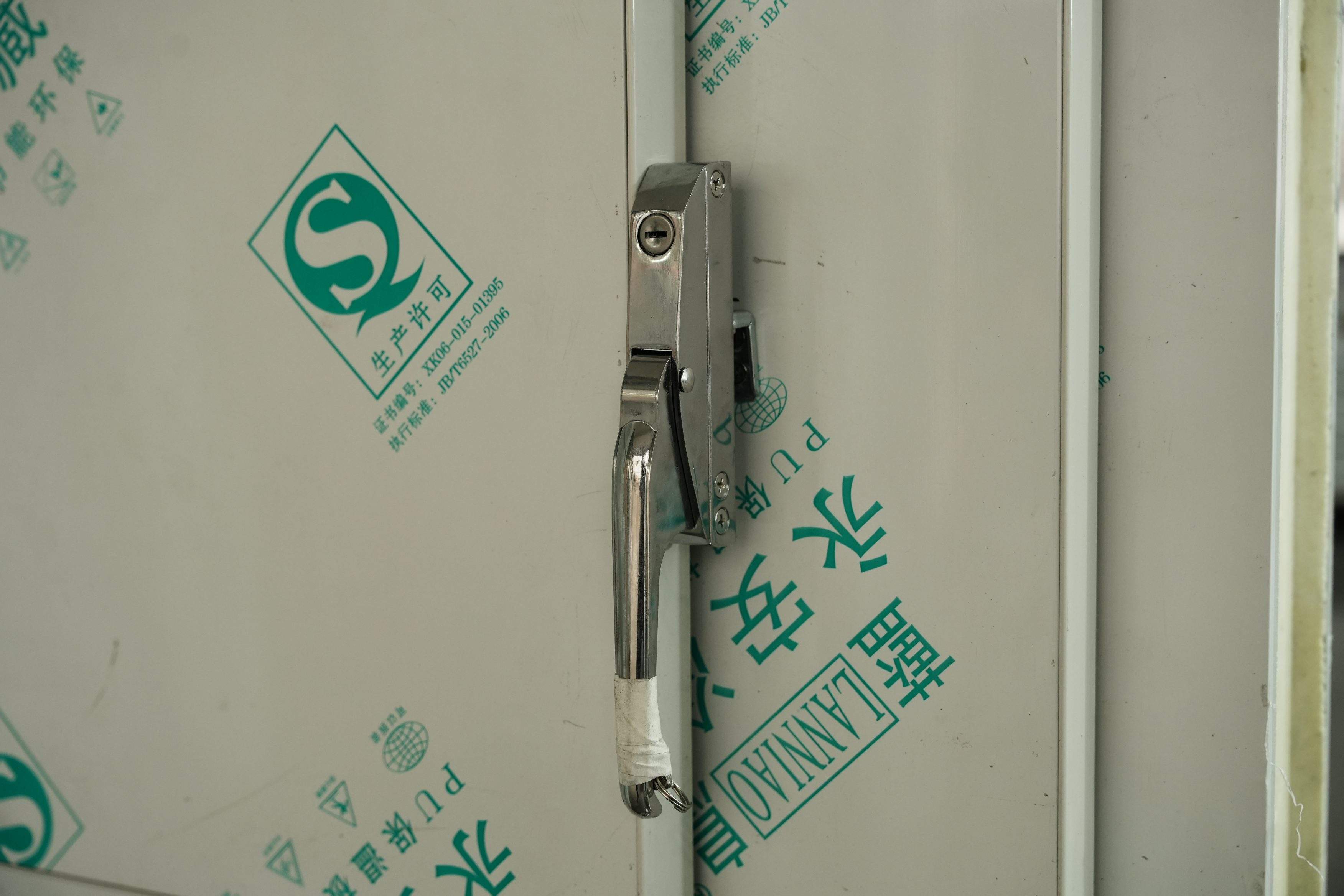 A-Class Fireproof Rock Wool Insulated Sandwich Panel 50-100mm for Cold Storage Warehouse
